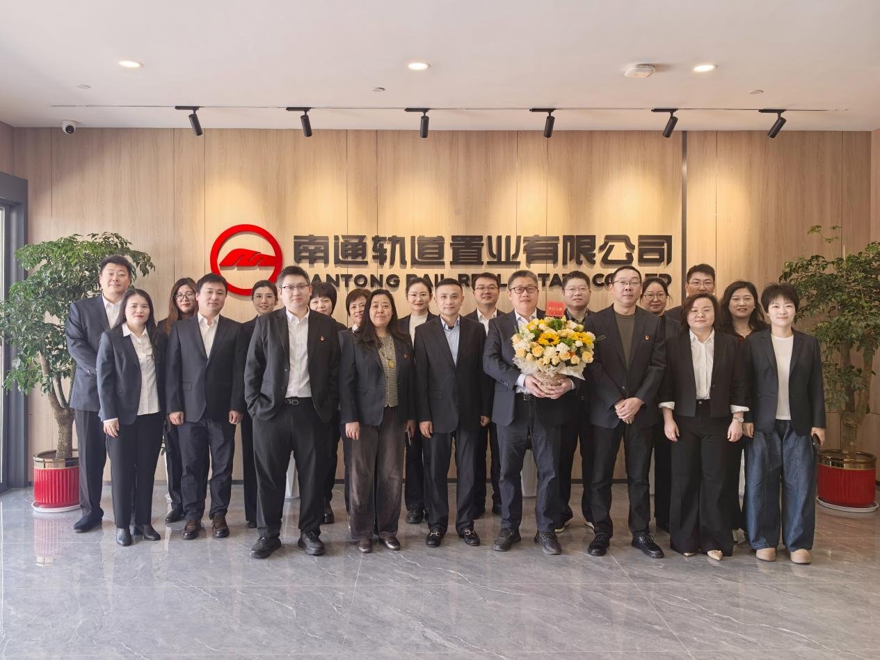 可先确认当前栏目名称